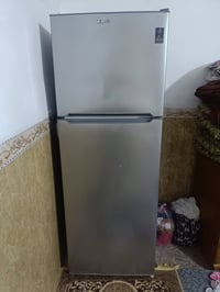 ثلاجة حجم كبير • جديدة شهر واحد • كربلاء حي لتعاون