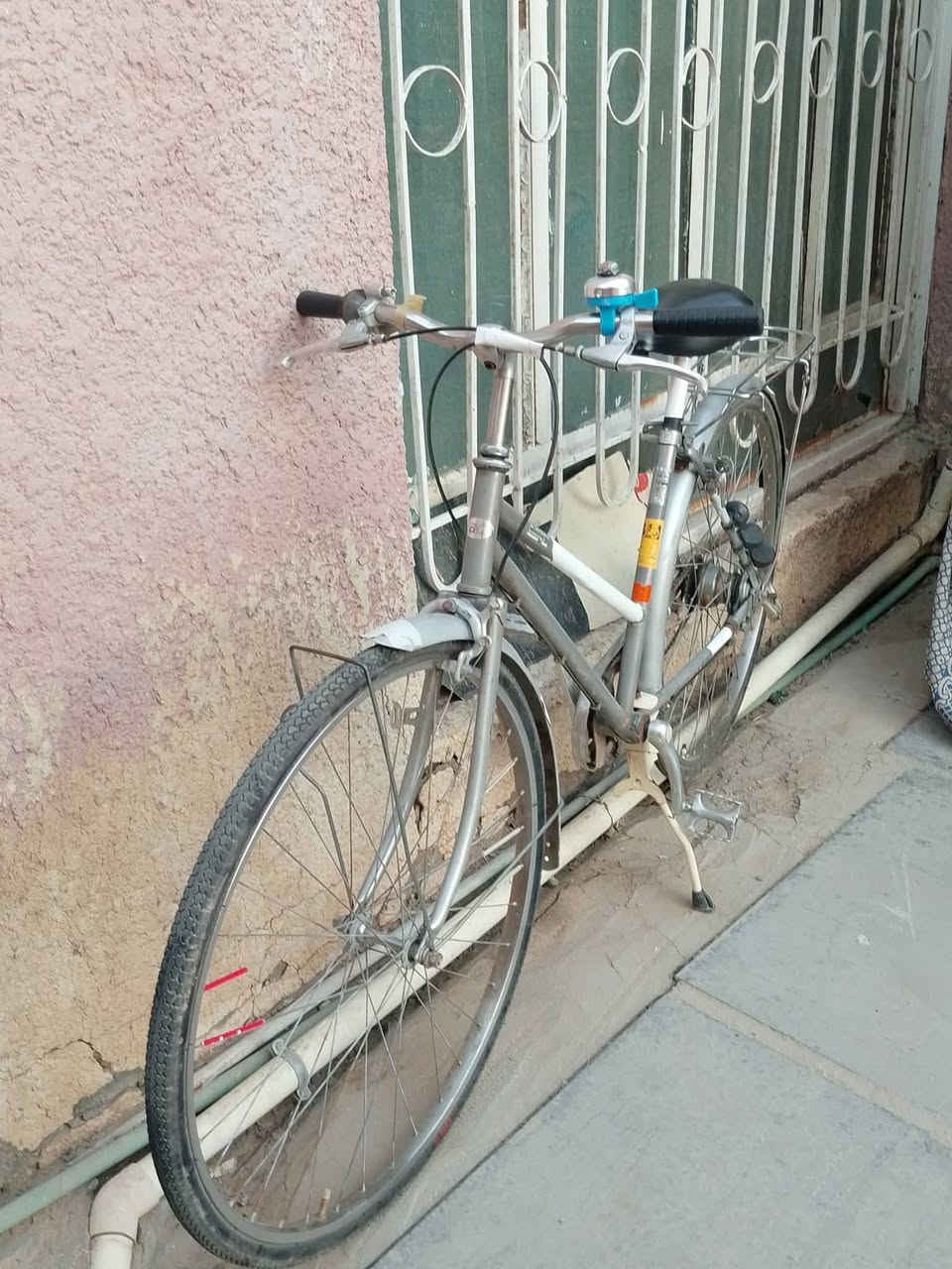 السلام عليكم..
بايسكل للبيع السعر 80 وبي مجال


**إذا كنت صاحب هذا الإعلان وتريد حذفه لأي سبب، رجاءا أرسل رسالة إلى الدعم الفني**
