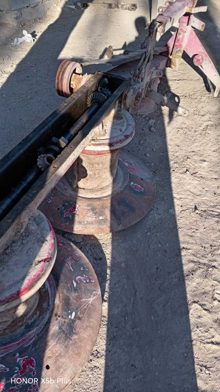 حاشوشه للبيع مكفوله من اي كسر مابيه ***********
