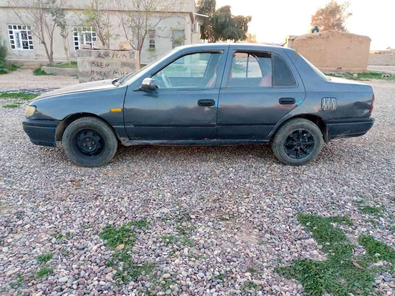 السلام عليكم
سيارة نيسان صني موديل 92
فحص صلاح الدين

سنويه خضره

مدفوع گمرگها بيها قرص

محرك گير شرط 

بيها طخه بالباب والتكمه

كما موضح بالصور 

الشرقاط الساحل الأيسر 

السعر المطلوب 11 وبيها مجال 

للأستفسار أكثر اتصل على الرقم

***********
