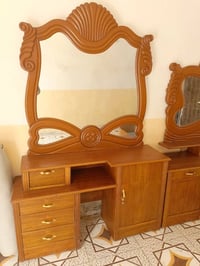 ميز تواليت • نجارة • قضاء القاسم