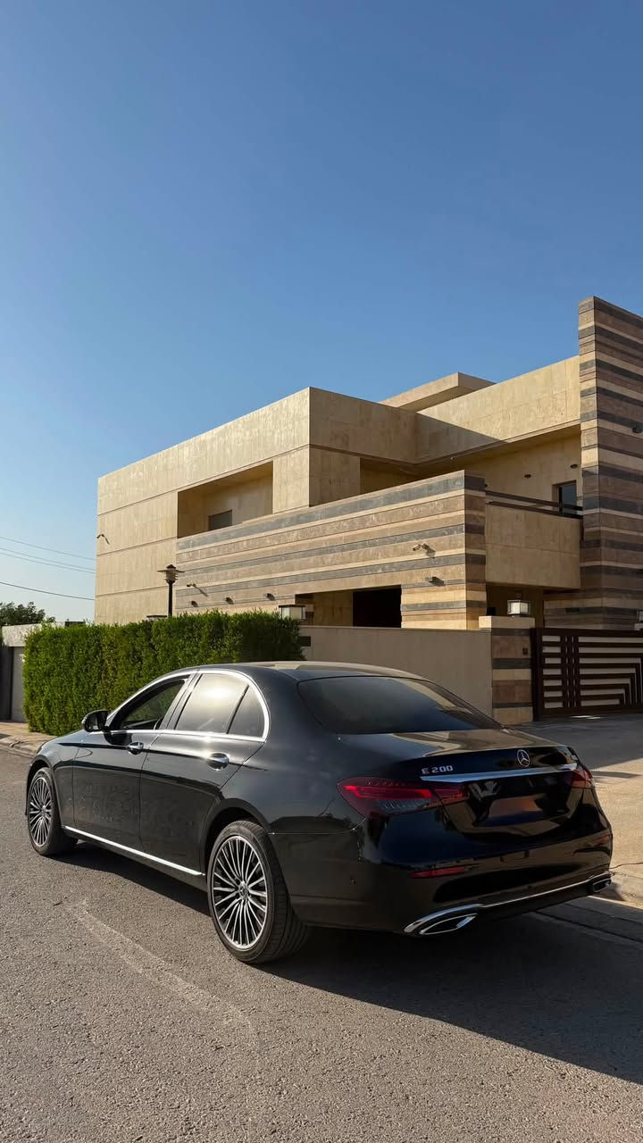 مرسيدس بينز E200 BCM وكالة اربيل
بجم اس كلاس Exclusive Design
موديل 2023
دبل بصمة
رقم اربيل الجديد
كلين بدون صبغ بدون تبديل بدون
بارد
🏎️ المسافة المقطوعة :55,000 كيلو
متر
🎖️ المواصفات :
دفع خلفي ( توويل ) المرغوب
سقف بانوراما
دخول ذكي 4 ابواب
داخل جلد ابيض ملكي اصلي
دبل ماوس
كشنات كهرباء
قيادة ذاتية
كامرات 360 درجة ( ٤ كامرات)
حساسات 360 درجة
مرايات كهرباء قلاب
اوتو هولد
اوتو بارك
انارة محيطية متغيرة 64 لون
ابل كار بلي + اندرويد اوتو
مانع تصادم خلفي وامامي
بردة خلفية كهرباء
ويل كب 19 توسايز
طخم تاير جديد
كير ومكينة وكهربائيات وحدادية
بشرط
زيرو مسج
السيارة مابيها اي مصرف جديدة
سنوية جديدة لنهاية 2028
هزة جديدة 10/2026
بيها باج تظليل 80% لنهاية شهر 6
السيارة باسمي شرط التحويل
السعر 41,500$ يعني 415 ورقة ومجال بسيط
📍 مكان السيارة : اربيل ، موصل 
رقم واتساب : ***********
