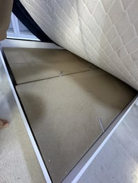 مرتبة يدوي • أصلية • رانية