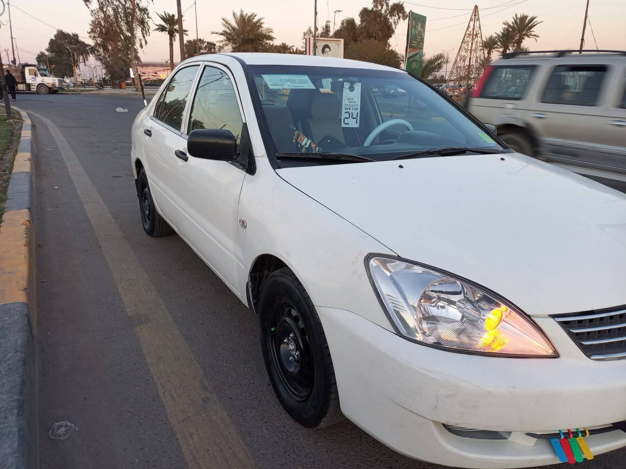 لانسر 2011 ادوات ادوات دخول جديد كير محرك جدد تبريد ثلج تخم تاير حداديه جديده سياره نظيفه بمعنه الكلمه بل عافيه الي يأخذه سعر 40 هاتف ***********
