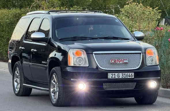 جي ام سي يوكن دينالي بتره GMC YUKON 2007
خليجي بيها قطع صبغ اثر جراد اني صابغها 
شرط بدون حادث بدون ضرر 
مسويلها منظومة غاز اقتصادية جداً
المواصفات Denali فول 1/1 :
- مكينة حجم 6,200
- صندوق كهرباء
- تشغيل عن بعد
- كشنات جلد 
- جميع الكشنات كهرباء
- كشنات تدفئه الاماميه / الخلفية 
- داخل لونين قهوائي و بيجي
- تنته كنتارا
- تحكم تبريد خلفي 
- حساسات خلفيه 
- سكليتر كهرباء 
- مري تحكم كهرباء شفط 
- اشارة بالمري 
- شاشة بلادي
- كاميرا خلفية 
- شاشة Dvd
- تحكمات ستيرن 
- تبريد بيانو منفصل 
- تحكم كراسي كهرباء
- ويل حجم 20 Denali 
كير و محرك جاهزه شرط الفحص 
صدر امامي خلفي جديد
السعر 183 بيها مجال / عنواني بغداد
***********
***********
