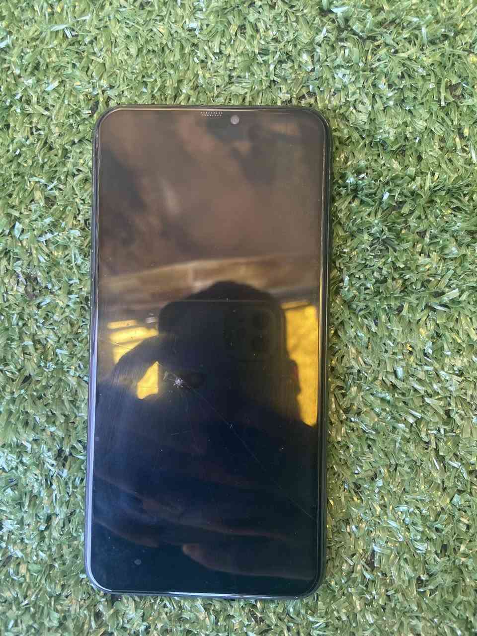 آيفون 11 برو ماكس
مبدل بطاريه فقط 

بصمه الوجه واكفه 

ذاكره 256 

بطاريه 100 مبدله 

شاشه 3 خيارات 

كسر خفيف موضح بل صوره بلطرف مو بل شاشه 

كلشي شغال سعر 

250 وبي مجال بسيط


**إذا كنت صاحب هذا الإعلان وتريد حذفه لأي سبب، رجاءا أرسل رسالة إلى الدعم الفني**