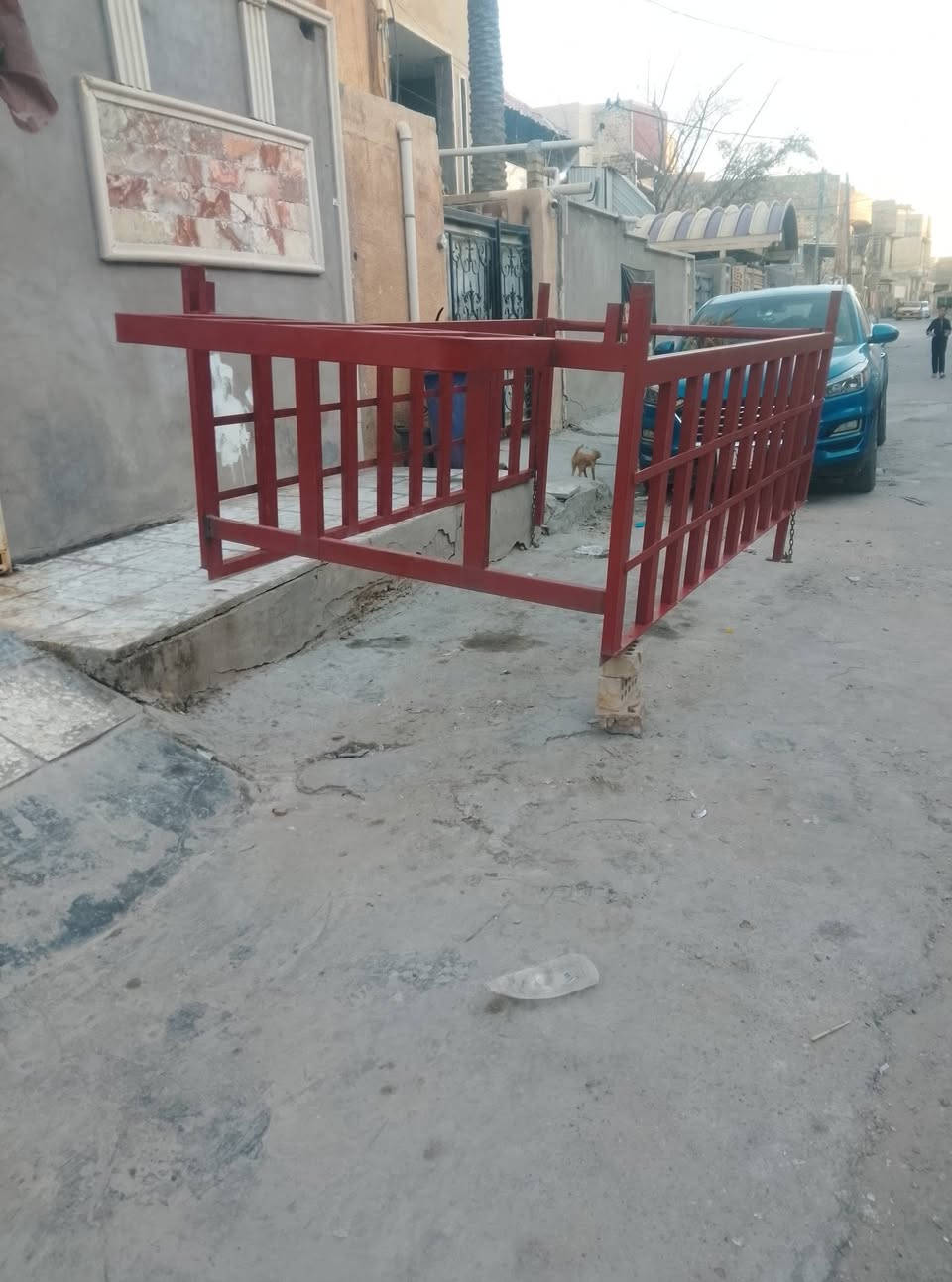 سلام عليكم محجر للبيع تفصال شخاط ثقيل نضيف جدن  السعر 400 وبي مجال مكاني بغداد 
رقم الهاتف ***********

