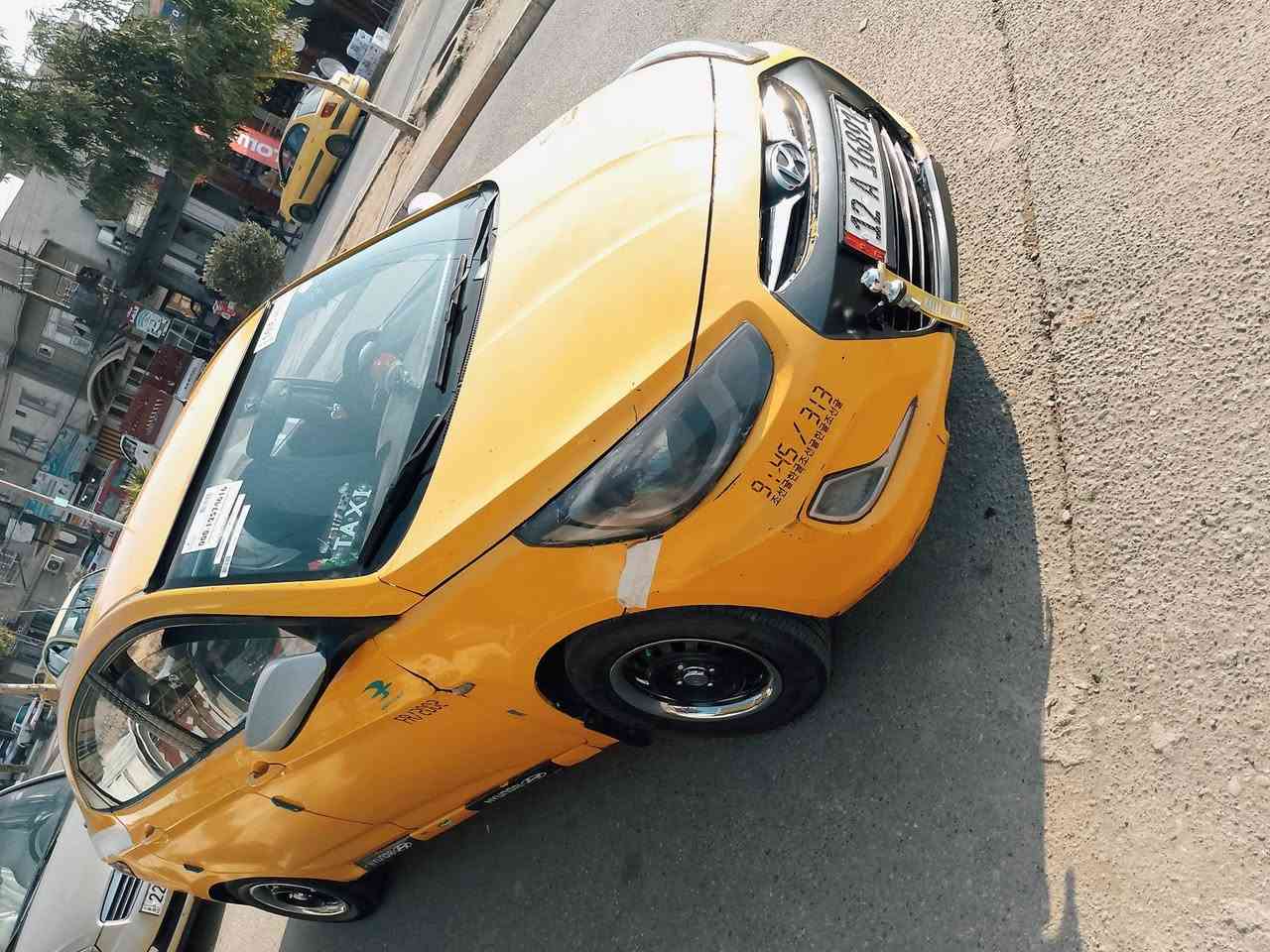 السلام عليكم 
اكسنت موديل 2012
فول عادي
رقم نينوى دولي باسم الشرعي شرط التحويل 
كاربون بانزين بيها 
هيئه وغرامات صفر 
محرك شرط وكير شرط 
ضرر طخه بل مسطره موضح بل منشور 
طخه بل حوض موضح بل منشور 
السعر 60بي مجال 
العنوان موصل الجانب الأيمن سايدين حي العامل قرب دوره الرساله مكتب الهيثم الراشدي ***********
ملاحظة مهمة الخاص مغلق التواصل عل الرقم فقط 🛑 يكون الدوام من الساعه التاسعه صباحا الى الساعه الثامنه مساء 🛑
