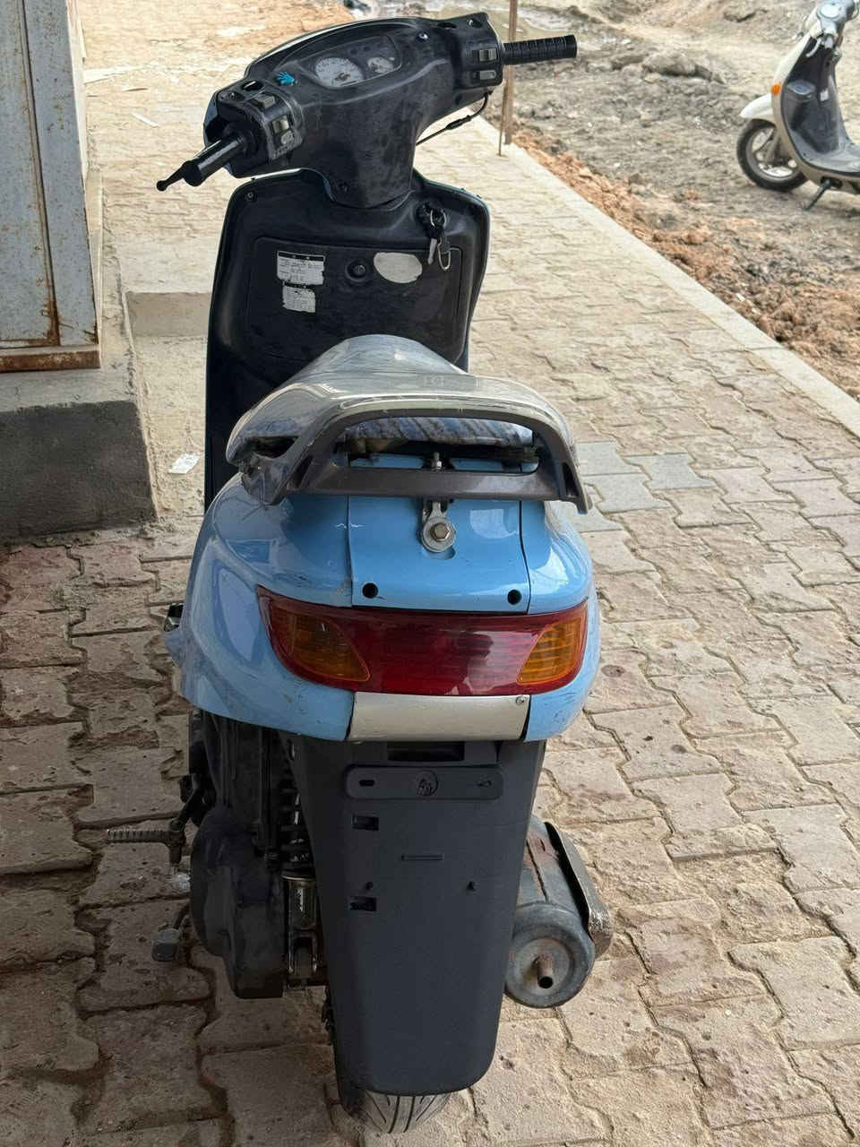 للبيع
فراشه نثيه جاهزه من كلشي  كهربائيات سلف هندر

سعر 300 وبيها مجال بسيط 
مكان/ ديوانيه /دغاره 
للتواصل

***********
