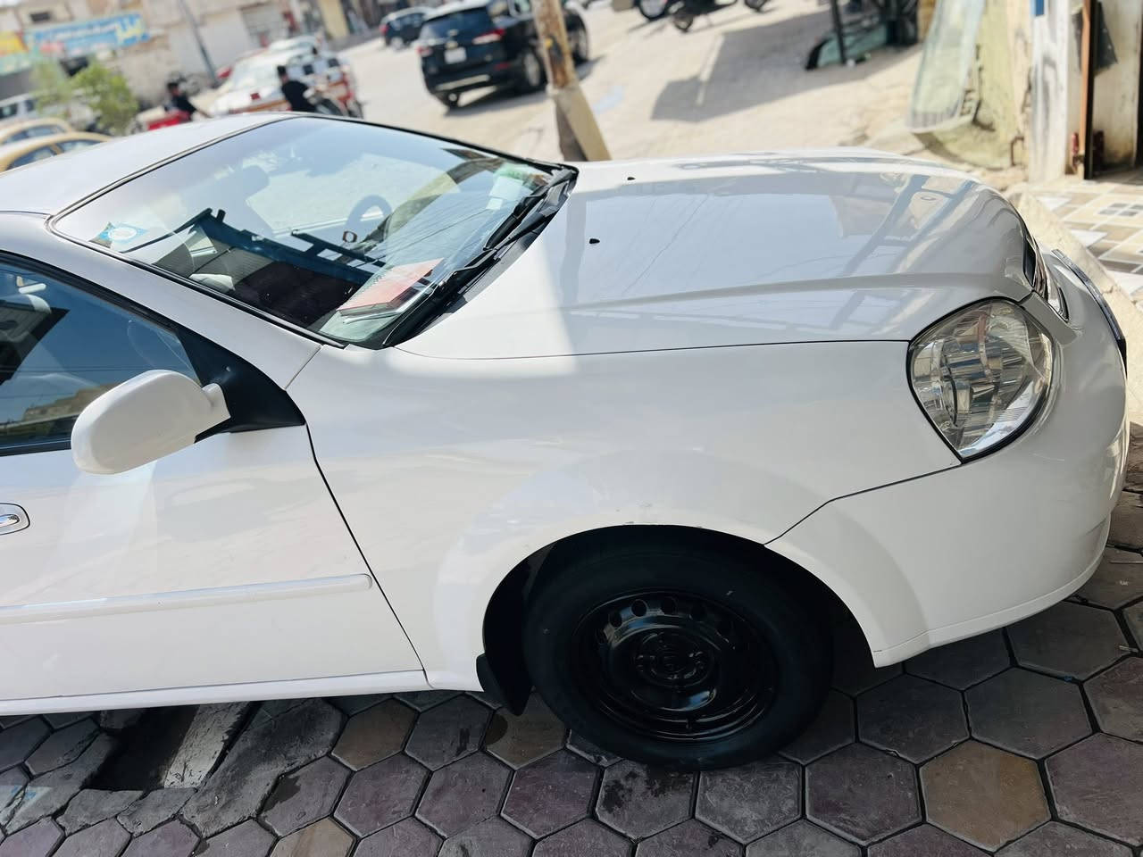 اوبترا 2004محدثه 2011گير ومكينه جدد اوتو 
سياره جاهزه حداديه وتاير ومنظومه تبريد جديده سياره جاهزه ماتخسر عليها ربع رقم واسط تحويل مباشر 
سنويه مجددها قبل شهرين 
السياره مابيه اي حادث فقط مصبوغه جماليه 
للتواصل ***********
