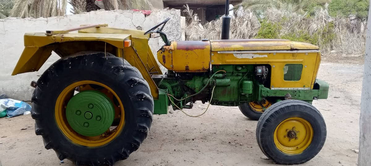 للبيع عنتر 89رقم وسنويه رقم واسط جاهزه محرك كير هيدروليك جديد تخم ثكالات نكره سلف  المكان بغداد المحمودية سريع الدولي الجسر الرابع السعر واتساب ***********
