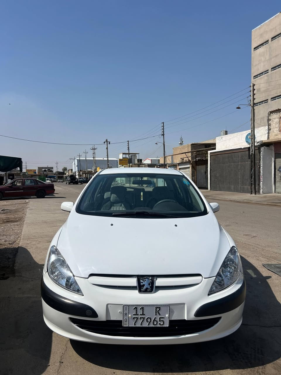 السلام عليكم
بيجو 307 مديل 2005 سنويه ورقم جديد رقم بغداد مشروع وطني السياره بأسمي نظيفه مابيها كل نقص مجهزه من كلشي بيها تعديل بارد شويه بلقماره والهلالات الوره صبغ وربع باب صبغ كير ومحرك وتبريد كله بشرط
السعر.   50$. بيع مستعجل
للتواصل اكثر : ***********
