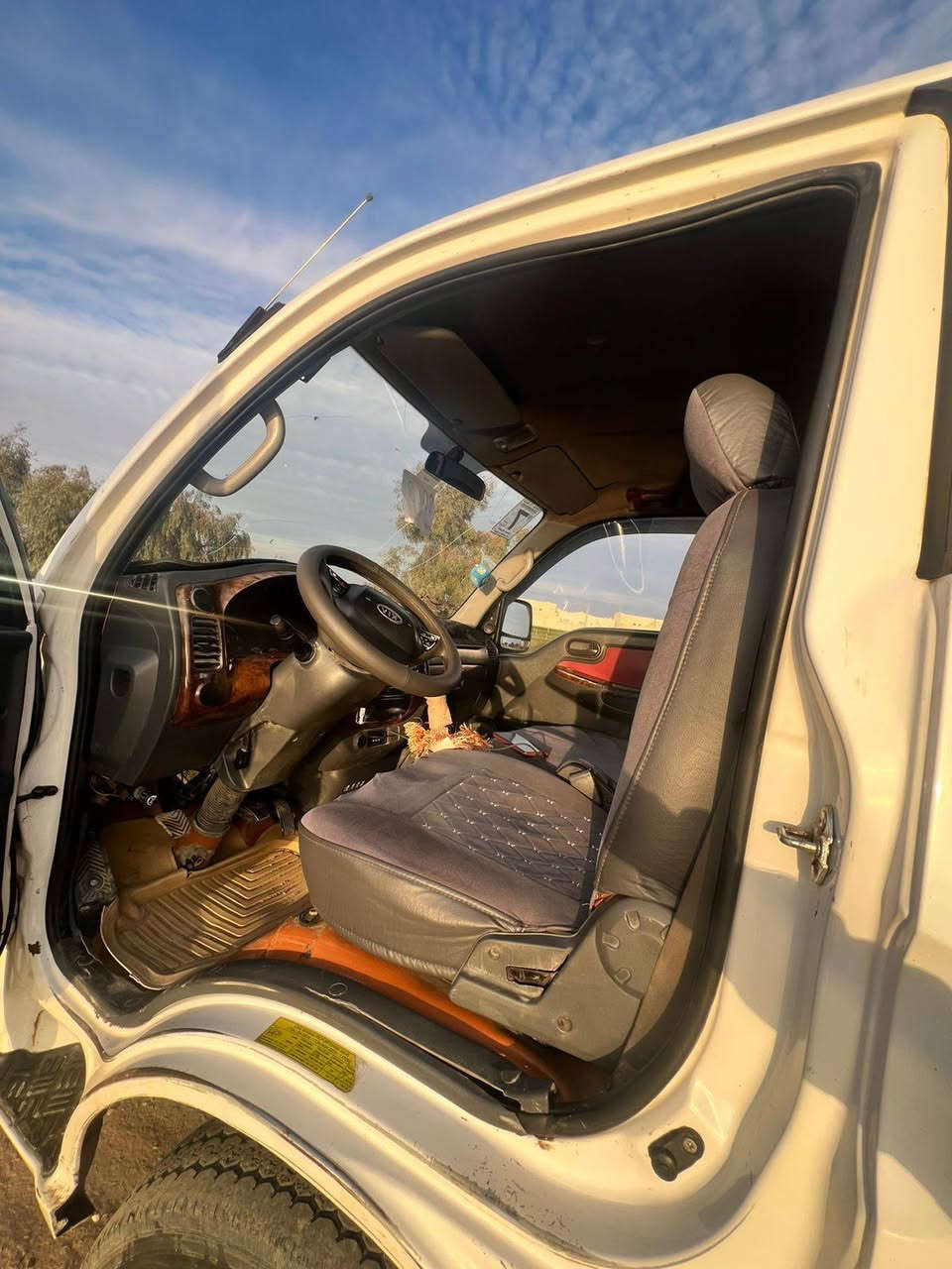 السلام عليكم #للبيع كيا حمل صلاح الدين ر سنويه خضره  ابيع ع وضعها بس وكاله من الشرعي مكفوله من كلشي محرك وكير شرط ادامه كامله وجاهزه #السعر77وبيهامجال المكان صلاح الدين تكريت للأستفسار***********
