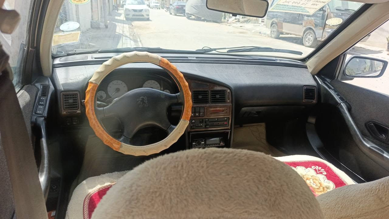 بيجو بارص 15 كفاله عامه 55بيها مجال غير متواجد ع فيس *********** كربلاء, العراق
