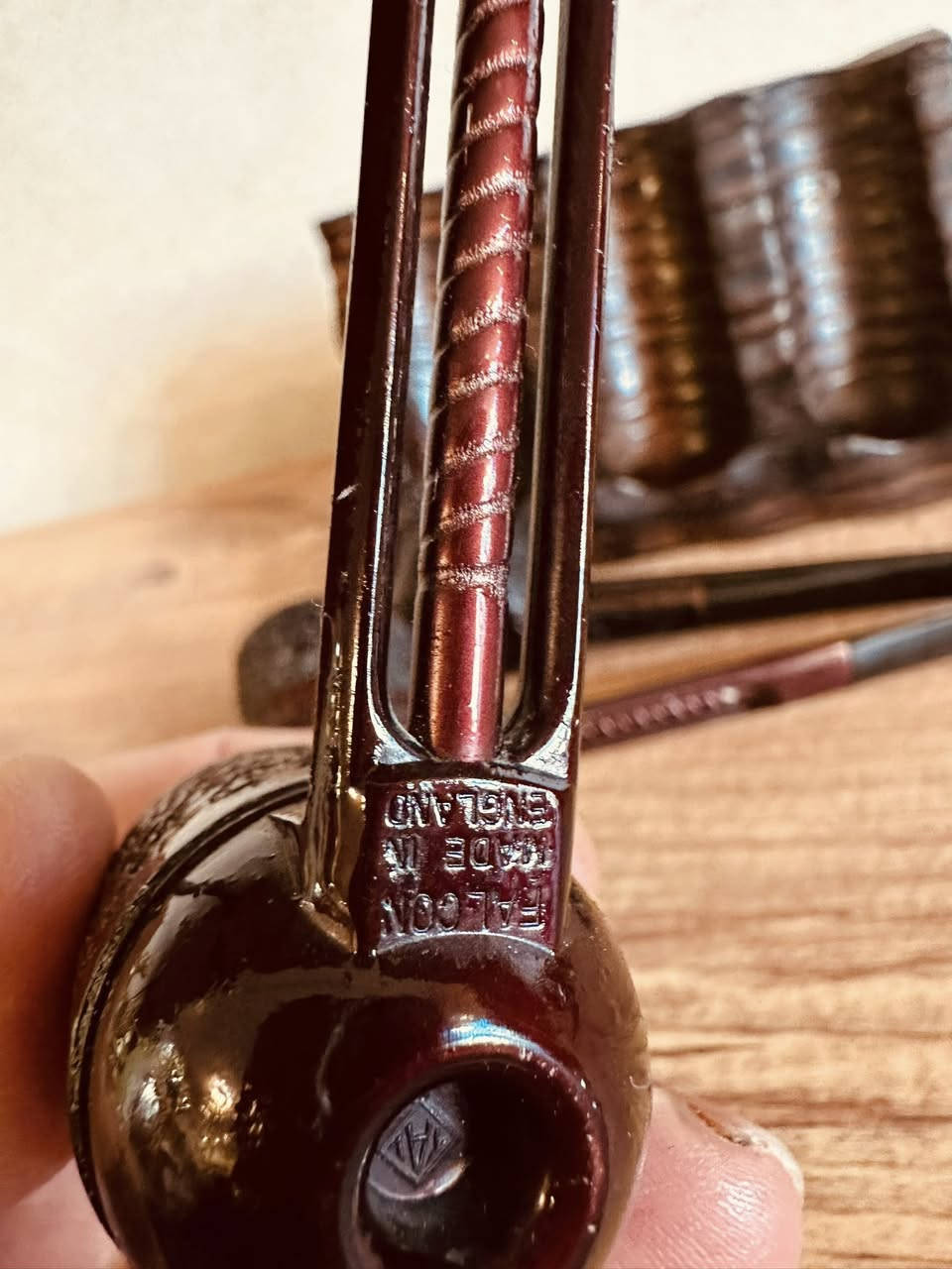 بايبات انكليزية مع قاعده
*********** واتساب المحل في السليمانية يوجد توصيل
