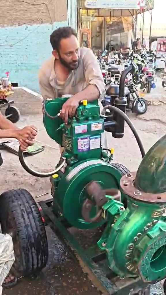 10 HP DIESEL ENGINES BHARAT Bharat Engine


**إذا كنت صاحب هذا الإعلان وتريد حذفه لأي سبب، رجاءا أرسل رسالة إلى الدعم الفني**
