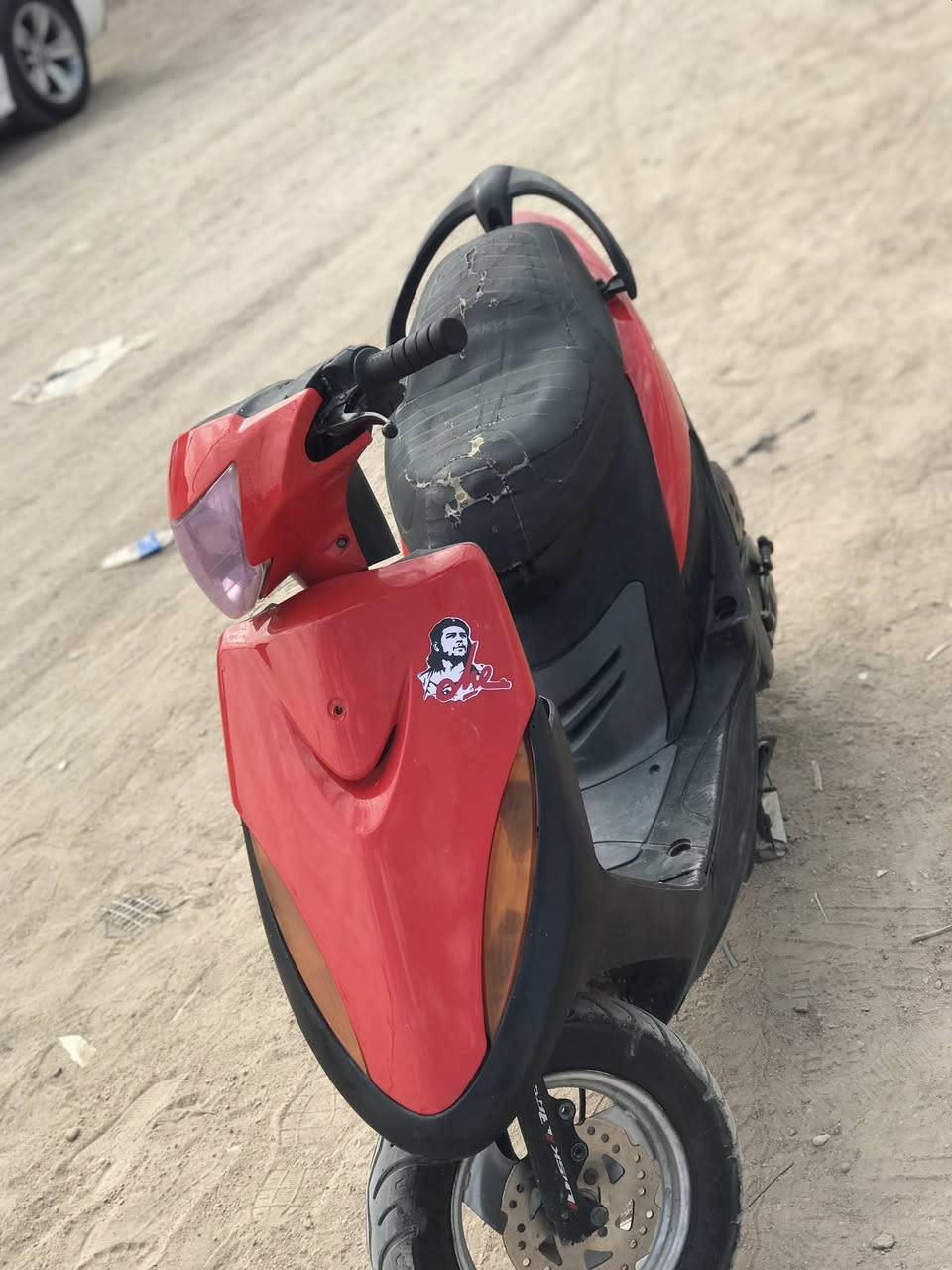 السلام عليكم جميعن ماكس عدله للبيع مكينه55 رياضيه كلجات رياضي سلف يشتغل بس الباتري هابط هندر لايت عالي ناصي اشاير سكن بك لايت شغالات مكاني القرنه هور السعد بيع او مراوس السعر خاص رقمي***********متواجت عل خط واتساب وانه خادم
