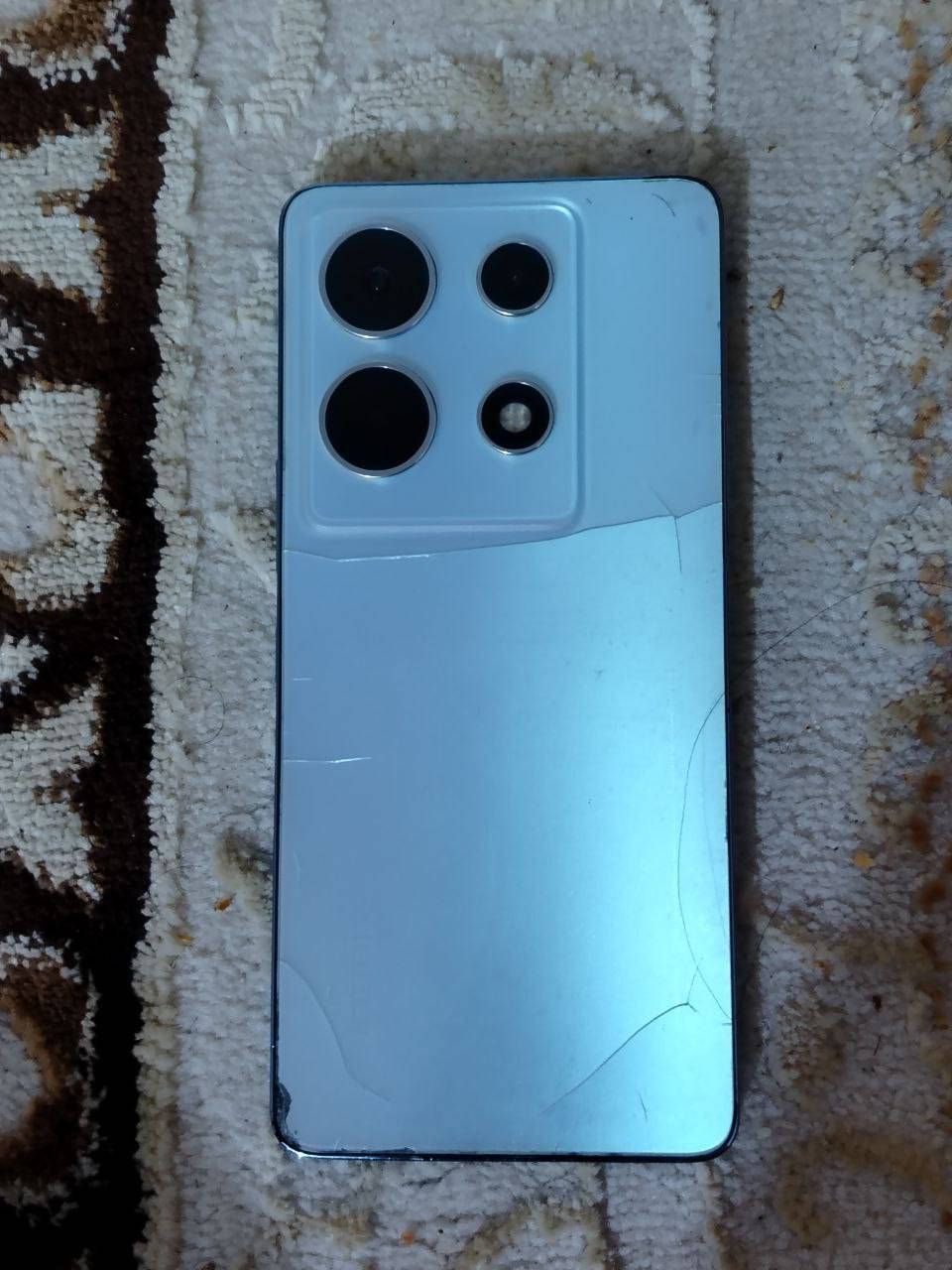 Infinix NOTE 30 VIP
ذاكره 256
ببجي 60 فريم 
جهاز قوي ونظيف بي ملاحظه فقط الظهر بي فطر وما ماثر علي 

مراوس شعندك تعال خاص حسب القناعه 
المكان النساف الحلابسه


**إذا كنت صاحب هذا الإعلان وتريد حذفه لأي سبب، رجاءا أرسل رسالة إلى الدعم الفني**