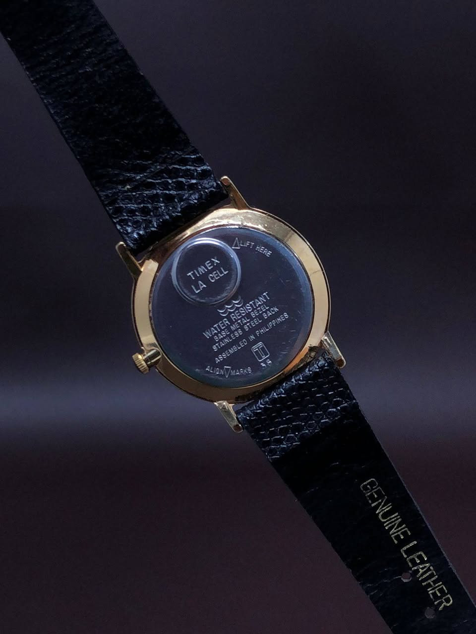 الماركة : Timex 
🔹مُخزن غير ملبوس🔹
•••••••••••••••••••••••••••••
 * مُقاومة الماء 
* منفذ يومي وشهري " Day-Dat "
* سير طبيعي غير مستبدل
* مُناسب للجنسين " Unisex "
•••••••••••••••••••••••••••••
السعر : خاص 
دايركت 📥

 #ساعات_أصلي


**إذا كنت صاحب هذا الإعلان وتريد حذفه لأي سبب، رجاءا أرسل رسالة إلى الدعم الفني**