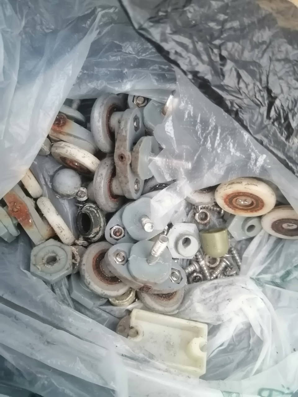 سلام عليكم كابينه شاور حمام جديده شغاله فقط بس تشد وتغسله السعر قيم ب اليرضي الله متواجد خاص


**إذا كنت صاحب هذا الإعلان وتريد حذفه لأي سبب، رجاءا أرسل رسالة إلى الدعم الفني**