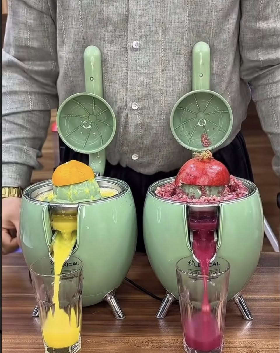 افضل بضائع منزليه
معصاره كهربائيه النوعيه الاصليه ضمان سنه كامله من الشركه 
وبسعر مناسب 
الاستخدام موجود في الفيديو 
وكميه محدوده اهلا وسهلا بالجميع 
للطلب خاص 
أو المراسله على الرقم ادناه
***********
