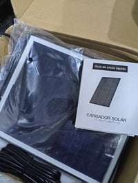 لوح طاقة شمسية • عدد ٢ • مع القاعدة