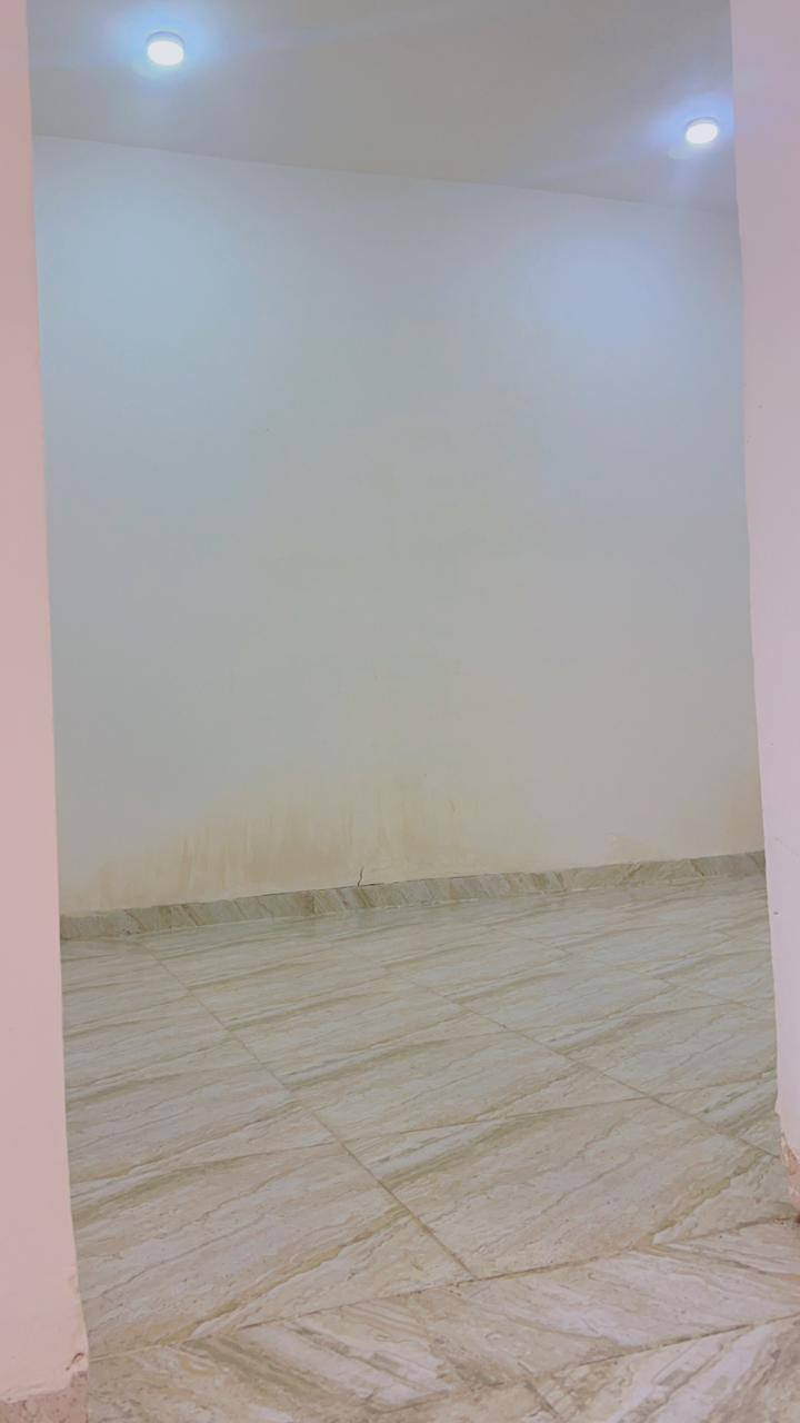 بيت للبيع مساحة 100م مربع 10×10  سند 25 مرقم ومشمول بالتطويب بي غرفه+إستقبال + صاله+مطبخ +صحيات + داخليةوخارجية) العنوان خلف حي الحضاره البو جاسم يبعد عن الحضاره 100 متر
الاستفسار أتصل  ***********+*********** واتساب او مراسلة الصفحة ***********
