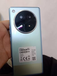 انفنكس زيرو 40 ذاكره 512 نضيف كلش مستعمل اقل اسبوع بس كارتون ضايع شاحن...