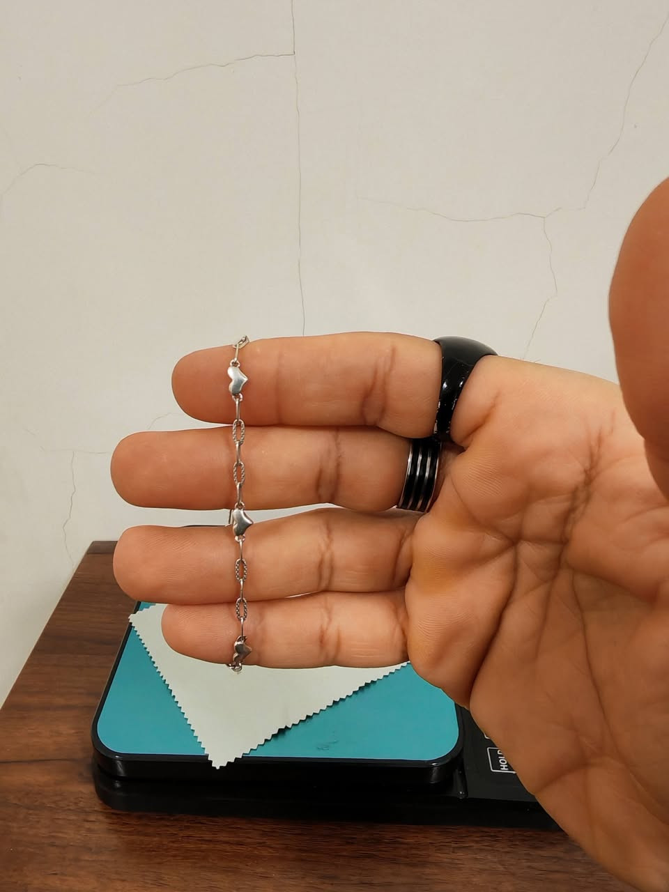 تيفاني
سعر 35 قفل


**إذا كنت صاحب هذا الإعلان وتريد حذفه لأي سبب، رجاءا أرسل رسالة إلى الدعم الفني**