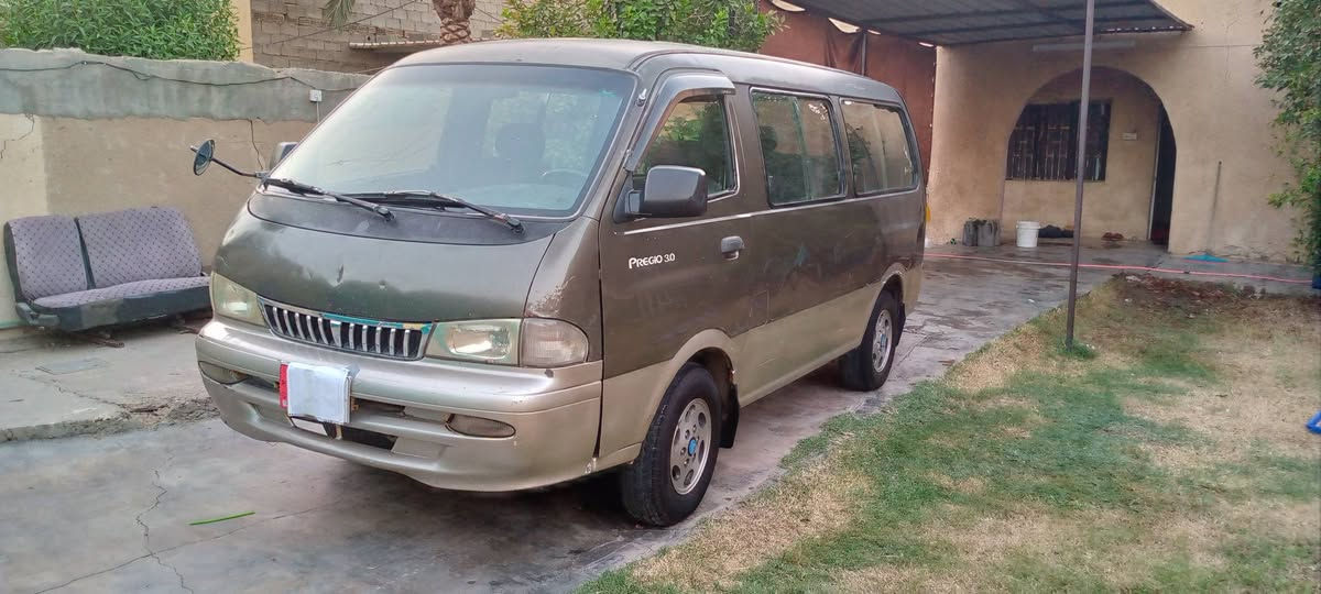 السلام عليكم 
للبيع بريجو موديل 99 بلاديه كله رقم بغداد نكليزي مكانه بغداد مدائن سعره 73وبيه مجال بسيط ***********//***********
