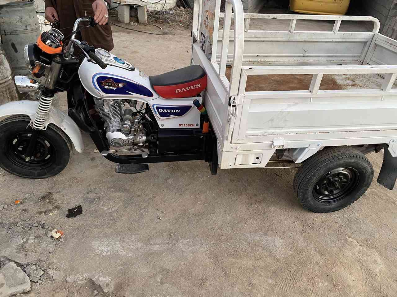 سلام عليكم ستوتة البيع مديل 13شاصي مكفوال من الحيم وطك اكسن جديد تواير ابو الخطة جدد محرك اوال تبديلت دهن كهربايات كلهة شغالة كشن جديد تانكي بانزين جديد دبلات جدد دشبوال جديد ستوتة كلة جديد مكفوالة كفالة عامةوراقهة نضاف  سعرهة ((1800 ))***********شراي نتصل وبيك خير وتدلل
