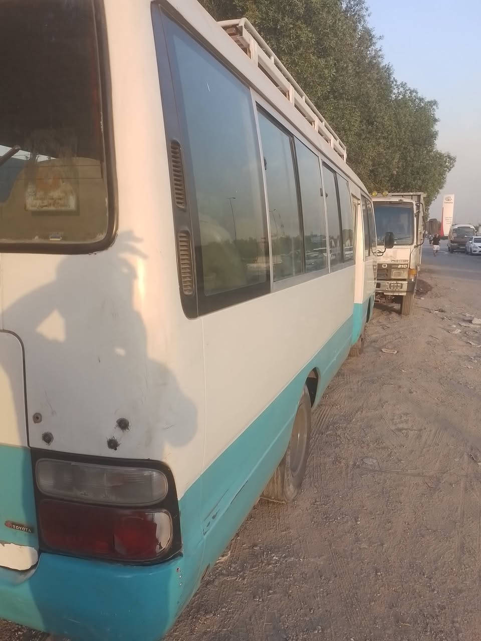 كوستر موديل ٢٠٠٥ كير مكينه نضيف اكسل ونه خفيفه تبريد مو شغال السعر ١٤٠ رقمي ***********
