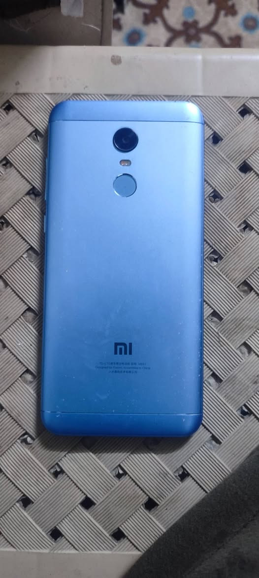 سلام عليكم Redmi5Plus دكر 32/سعره 50/رقمي***********
