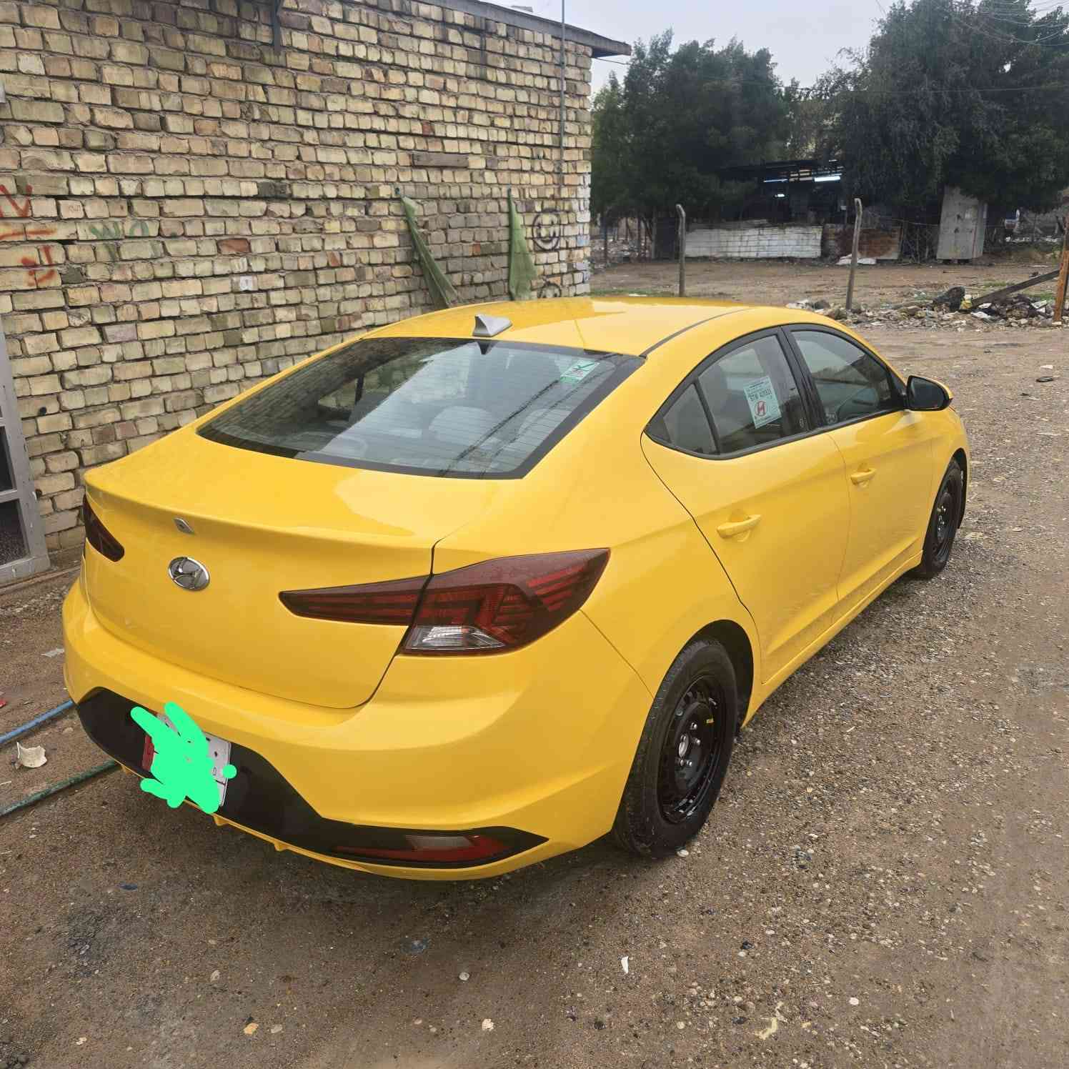 سلام عليكم نتره سعر 124بيع مستعجل  مديل2019امريكي حادث جاملغ خلفي مكينه كير تبريد صدر تخم تاير كله مكفول سياره ليبل واحد مبيه تبدل رقم بغداد دولي باقي عله ستلام هيه وقرامات مصفره  مكاني بغداد وشراي ينتصل***********
