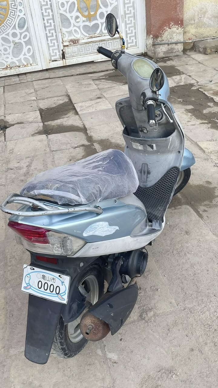 السلام عليكم حبايبي منغولي كفاله عامه وختم واحد ومابيها نقص برغي وكله بلاد سلف هورن اشاير كله شغال مكان حله شارع ٨٠ شراي يدلل ٦٠٠ وشراي بي خير ويدلل *********** او خاص
