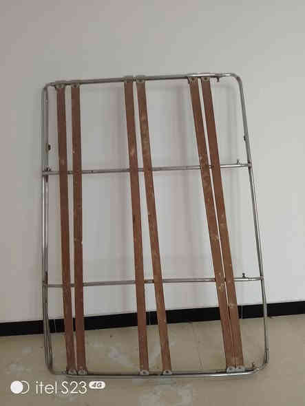 سلام عليكم سيبايه وهورن بوش البيع مكان ناصريه الغراف سعر 100مامتواجد عل فيس هاذه رقمي ***********
