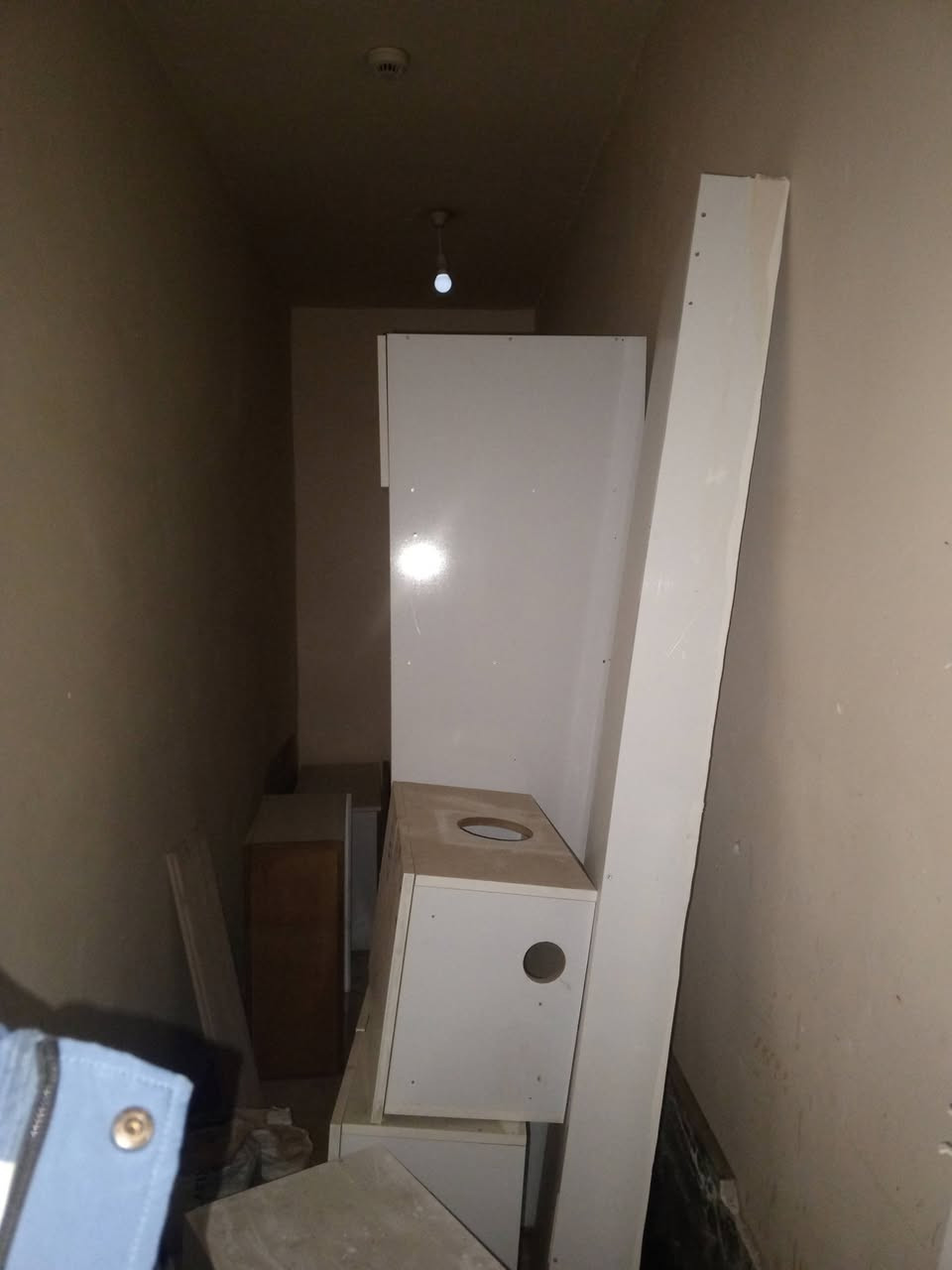 سلام عليكم اخوان عندي غراض للبيع غير ذني بعد ميز مال مكتب اتوقع  للبيع


**إذا كنت صاحب هذا الإعلان وتريد حذفه لأي سبب، رجاءا أرسل رسالة إلى الدعم الفني**