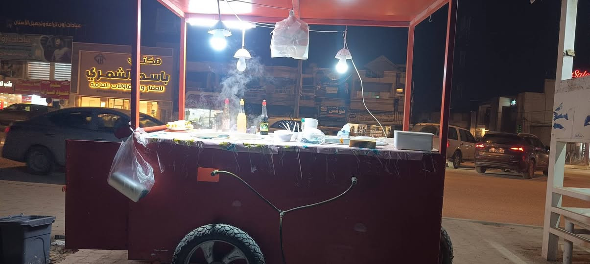 سلام عليكم عربانه لبلبي للبيع السعر700الف وبيه مجال ***********
