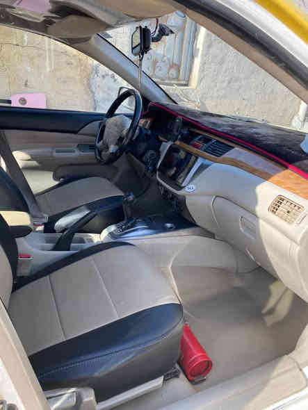 لانسر موديل 2006 وارد أمريكي بدون حادث جايه ع سعوديه بدون ضرر ليبل واحد مكينه 1500 تبريد ثلج تخم تاير جديد بسمي مشروع وطني السعر ٧٧ مكاني حسينيه راشديه موبايل ***********
