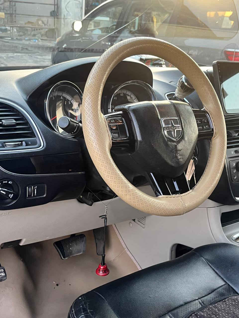 سلام عليكم 
دوج كرفان موديل 2017
رقم سليمانية بسمي 
مواصفات SXT
سعر 160وبي مجال 
***********
***********واتساب خناقين, ديالى
