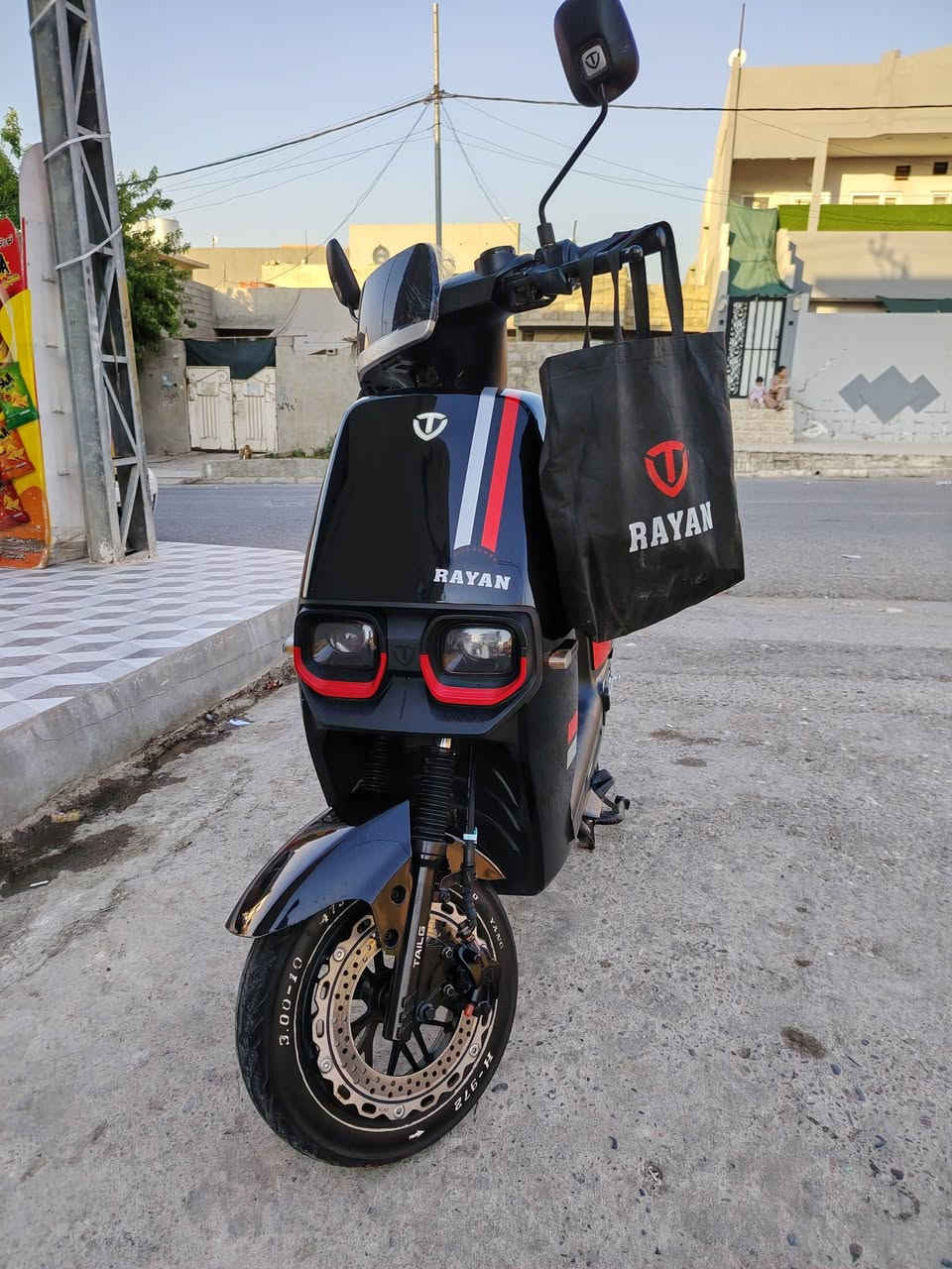 السلام عليكم الريان أم عيون معروف بل سوك بطاريات سته شرط فحص ماطور حيل نضيف مل جناي سعر ٨٥٠وبي مجال رقم هاتف ***********
