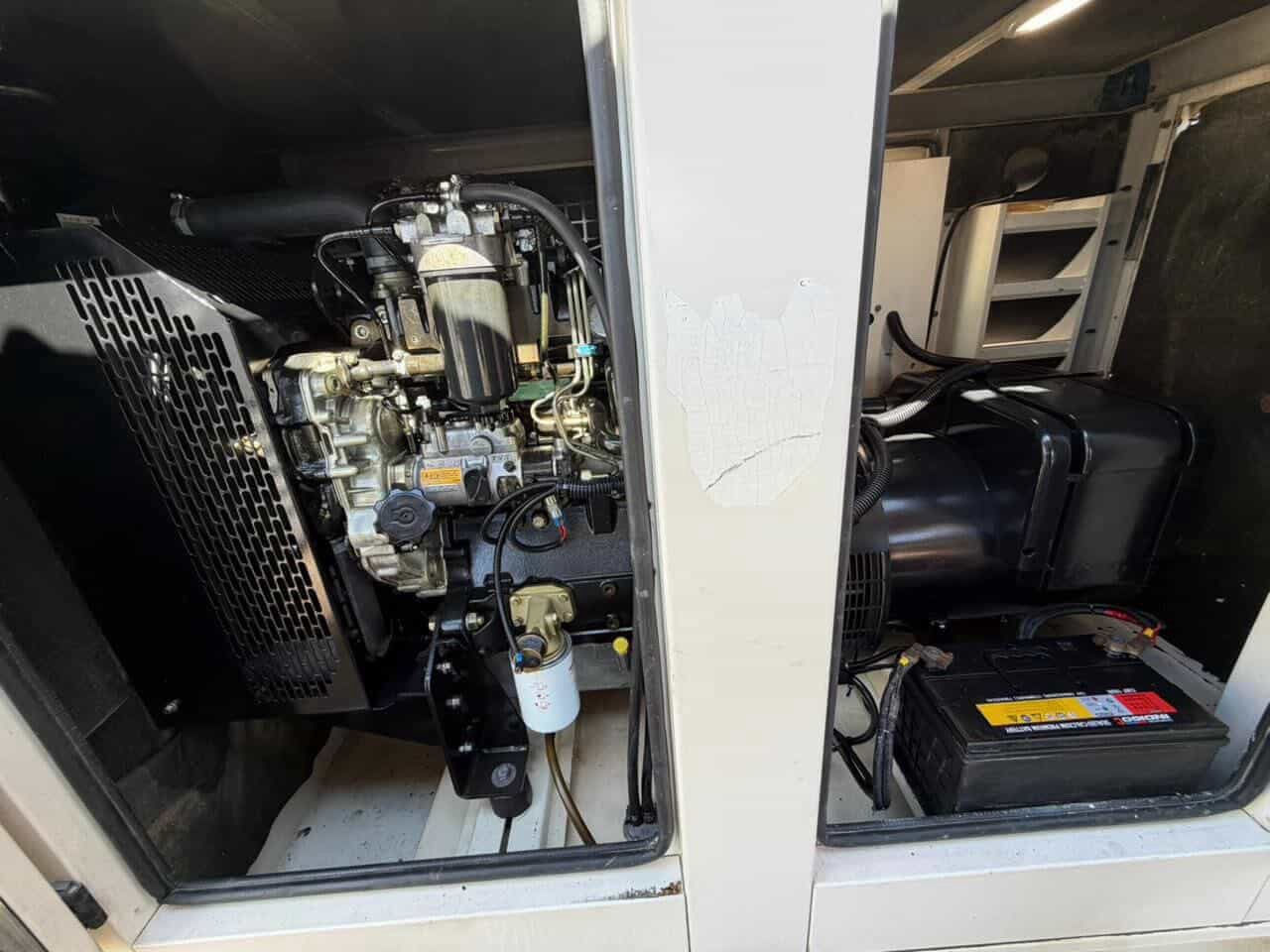 تحيه طيبه
مولد النوع بيركنز انگليزي ٣ بستم سوبر ٥٠ كيفي اخت الزيرو عدد ساعات العمل ٣٧٤ - سا؏ـۿ نوع التوليد لوري سومر فرنسي كاتم نظام حمايه انگليزي اصلي متطور مع اطفاء وتشغيل ذاتي اوتو 

العنوان بابل الحله 

للتواصل الاتصال او واتساب 

***********
***********
علي الأكبر السلطاني 

يتوفر توصيل ✅

لسنا الوحيدين لكننا الأفضل
