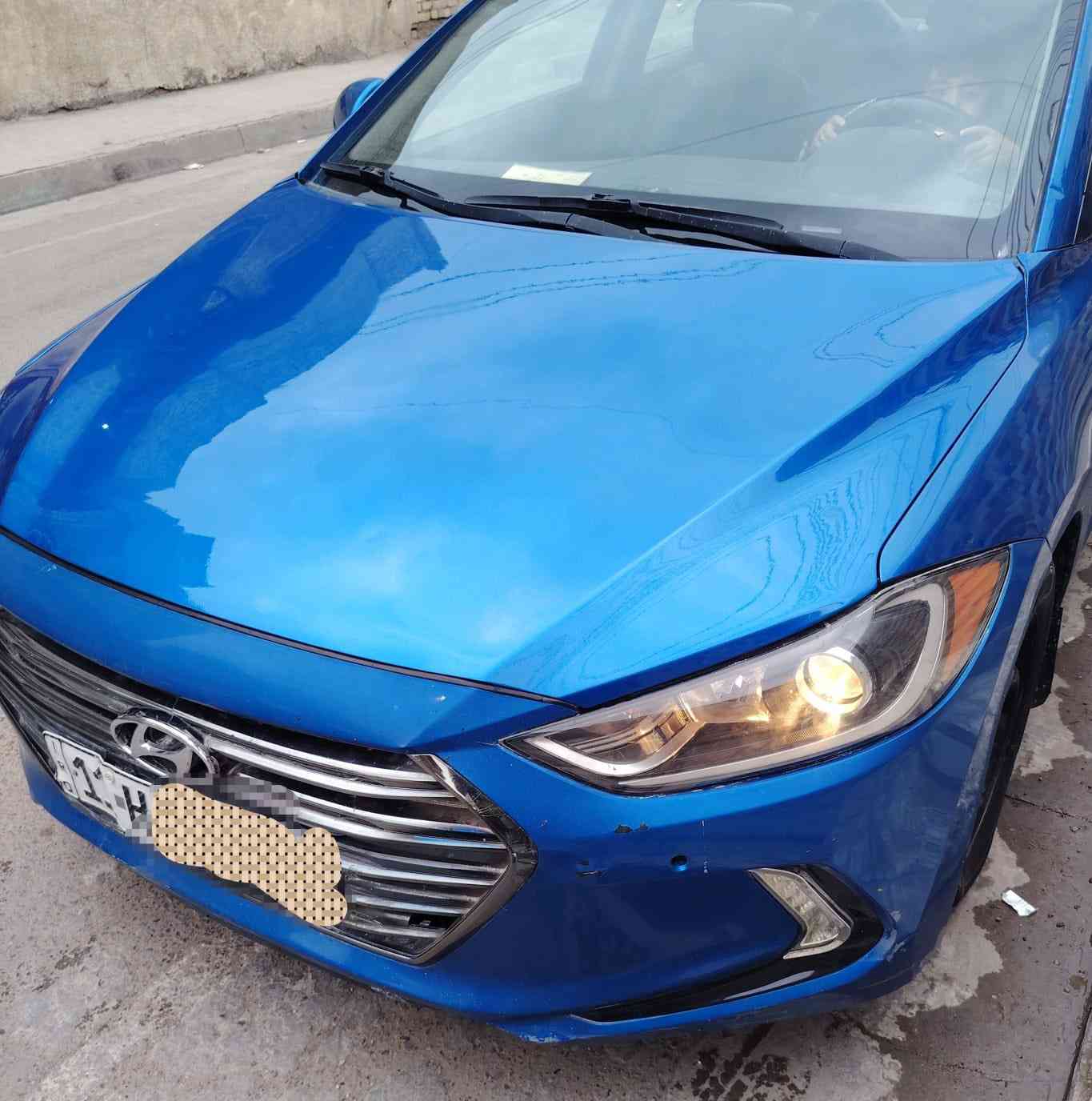 السلام عليكم النترا للبيع موديل 2018 وارد امريكي حادث بنيد وجاملغ نفسهن مصلحات وبيه قبق جنطه اجت من امريكه مبدال مكينه وكير وتبريد كفاله سياره بسمي ثاني يوم حوالك مكانه بغداد العبيدي سعره ب 117 وبيه مجال قليل رقمي 
***********
