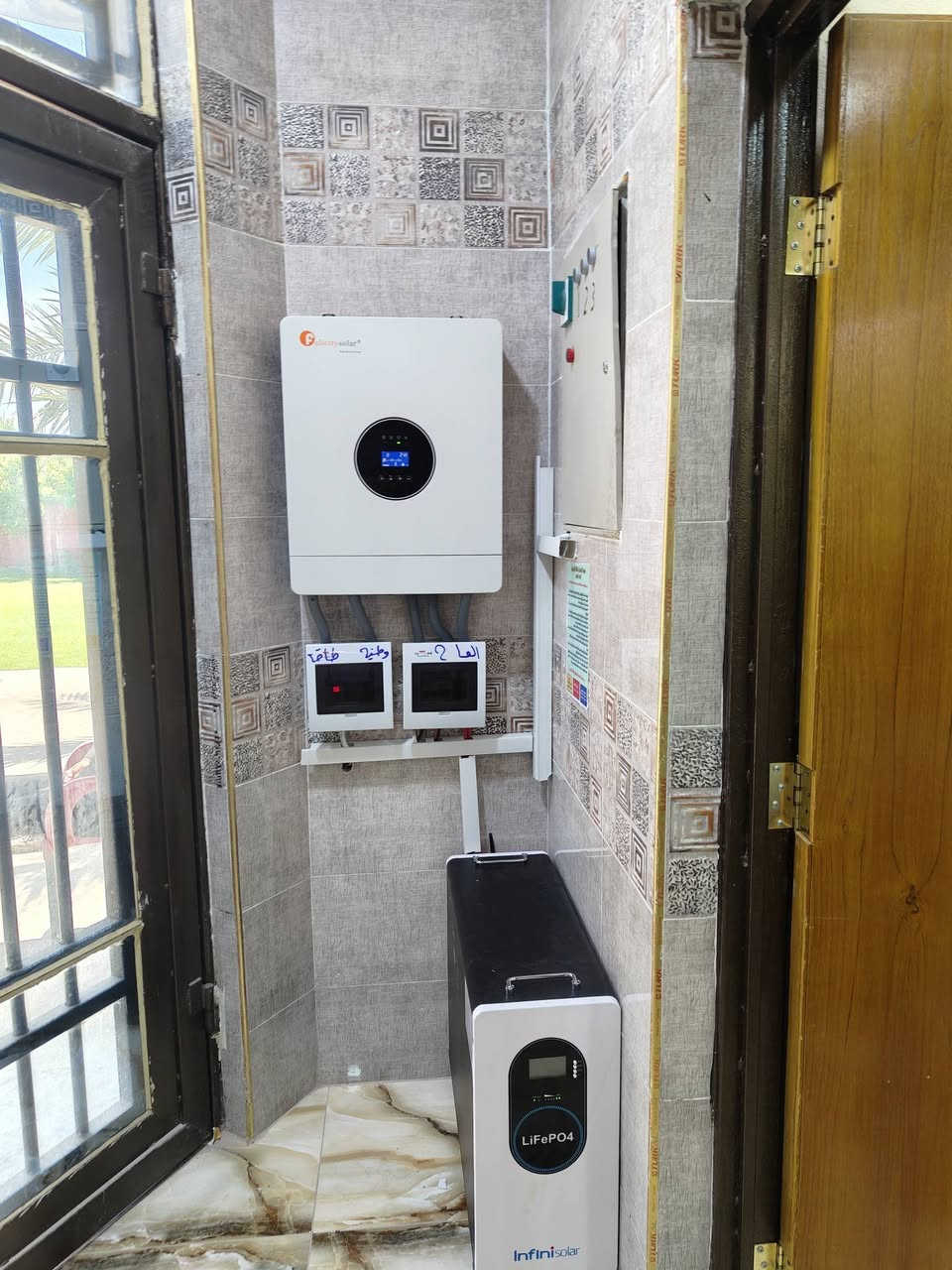 نحو القمة بثقة وإصرار.أنطلقت فرقة مكافحة الظلام والتصحر  لأداء مهامها
شركه التساهل للطاقه الشمسيه 
شمعة #مضيئة #لجميع           #الاماكن #المظلمة 
عملنا اليوم  السبت في تاريخ 2026/3/28
 تم بفضل الله تجهيز منظومة طاقه شمسية المنزل الاخ محمد حسن سلامه محافضه صلاح الدين قضاء الاسحاقي
 شايف الف خير  
ضمن الرقعه الجغرافيه ا لمحافضه صلاح الدين   تجهز المنظومة المنزل  ب 20انير   نهاراً بالاضافةالى 15انبير  ليلاً 
مكونات المنظومة: 
🔵 الواح الونجي 650واط  ذات كفائة عالية.  
.  بضمان 15 سنه

الانفيرتر الاول الغني عن التعريف

🔵جهاز انفيرتر نوع فلستي حجم.12كيلو,(54انبير)  بضمان 2سنه
🌎 بطاريات  اليثيوم    15كيلو   بضمان 5سنه البطاريه الأولى في العراق. بضمان خمسه سنوات 
🔵قواطع dc وجوزات ذكية.
  مع أسلاك خاصة بالطاقة الشمسية
🔵الهيكل المعدني مصنوع من حديد ثقيل مغلون ضد الصدأ وبسمك 2ملم  فعلي. 

صيانة دورية بامهر الفنين الصيانة دورة سنة كاملة مجانية 
فريق مختص للاستشارات المجانية والتوعية للمنضومات.....

شركة التساهل للطاقة الشمسية قضاء الحويجه 

العنوان:
قضاء الحويجه بصف سيطره الدبس مقابل ملعب الرستم طريق الحويجه العباسي  

للحجز والاستفسار الاتصال على الأرقام التالية :

فيصل ***********
***********
حجي عطاالله ‭0770 102 2401‬

#لونجي -ثقة-آلاف-من-المستخدمين

فيصل عوفي مدير قسم الشؤن الفنية***********
واتس اب 📱***********
