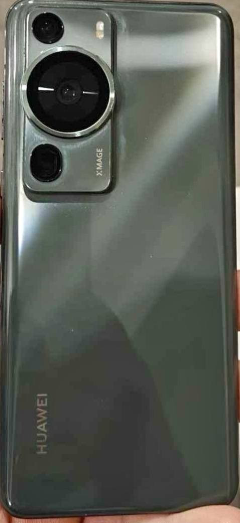 عملاق التصوير 
هواوي p60 برو  نظام هارموني 
عربي بالكامل نسخة صينية
ذاكرة 512 .... بطارية100
بدون ملحقات فقط كفر شفاف جدا جدا نظيف
للبيع 
كربلاء مركز ***********واتساب
