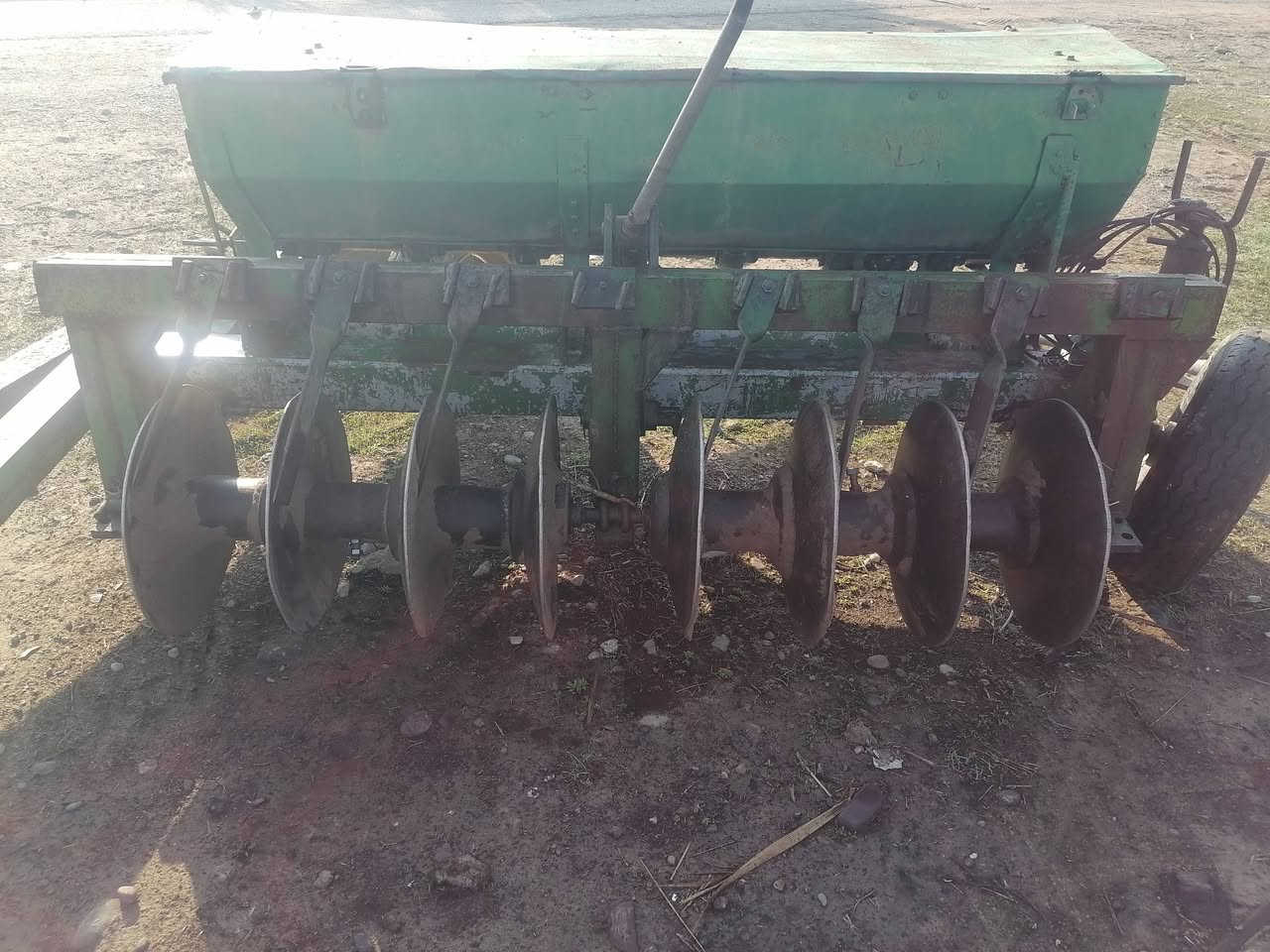 السلام عليكم دسك للبيع /8/ صاج دبل شاصي فصال مؤيد السعر /1500
رقم ***********
