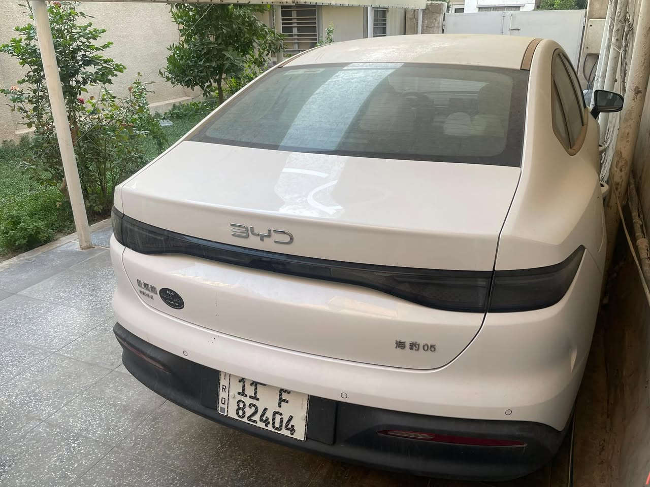 السلام عليكم 
byd sel5 سيل5 
2025 زيرو غير مستخدمه
رقم بغداد مثبت لوحات
بأسمي 
بصمه وكارت وارضيات
 وغراضها كامله 
مكان السياره بغداد الكراده
غير متواجد على الفيس
السعر 21500000 مليون
للاستفسار الاتصل على الرقم
***********
