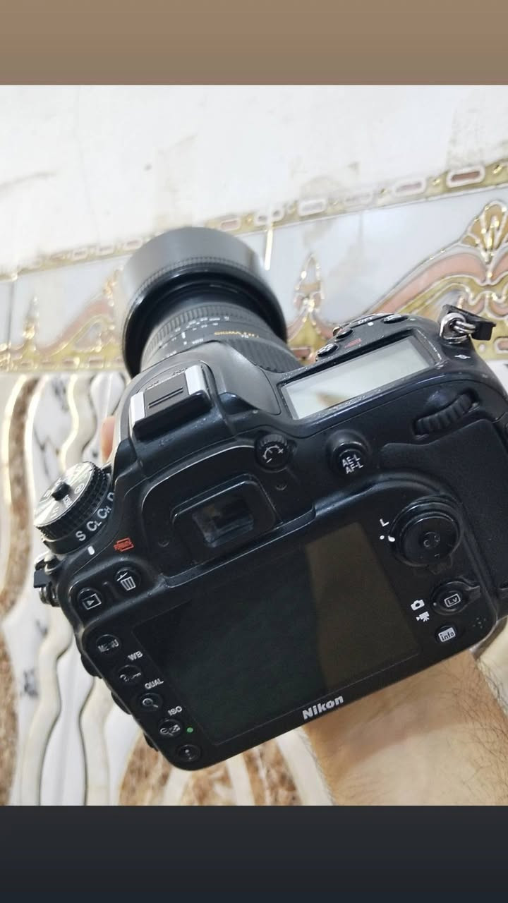 علئ بركت الله
للبيع كامرا نيكون 7100 
عدسة18.140
زوم رياضي سيكما 70.300
بطارية
رام
شاحنة+ واير
وايد نقل+ توصاله
السعر 675وبيها مجال
يوجد توصيل


**إذا كنت صاحب هذا الإعلان وتريد حذفه لأي سبب، رجاءا أرسل رسالة إلى الدعم الفني**