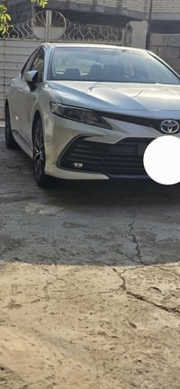 كامري وارد عبد لطيف جميل ماشيه 28 الف كيلو كفاله عامه  07723411174