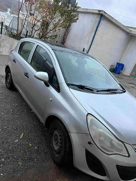 ئوبل ٢٠١٤ سلفةر ٢ پارةجة سبوغ گير مةكينة تةبريد هةموو بةشةرت گير عادي دوو جام كارةباي هةرجوار تاي نوي  سةنةوي و رةقةمي نوي بةشةرت بة ناوي خومةوة 
سعري ٦٦ وةرةقة مةجاليكي كةم 
***********
***********
*********** شومان
